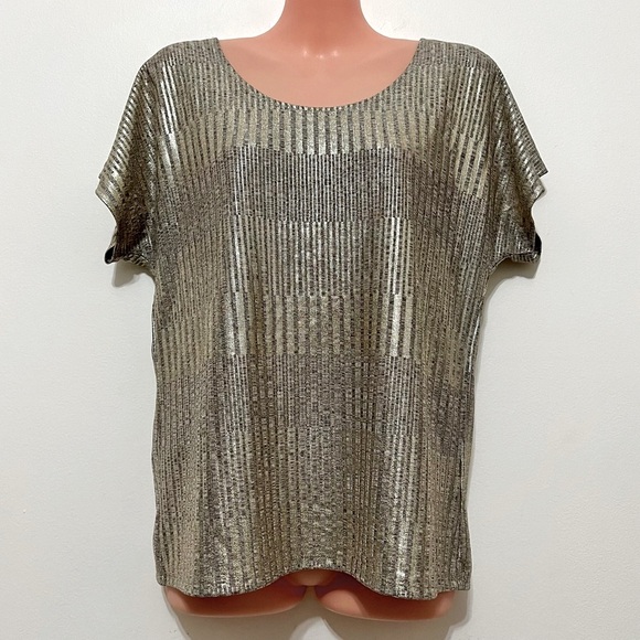 NAIF Tops - Naïf Short Sleeve Slinky Top